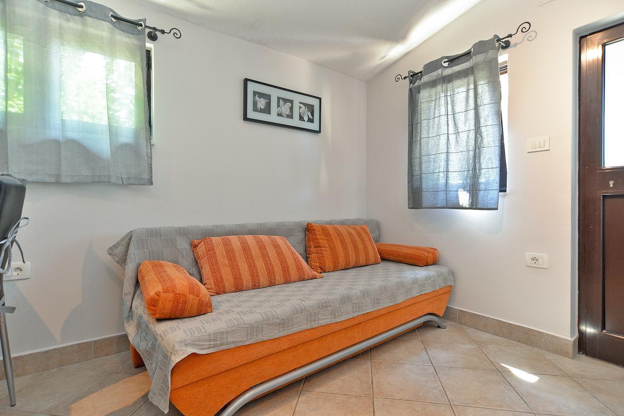 Apartment Vesna 1642 Pula Exterior photo